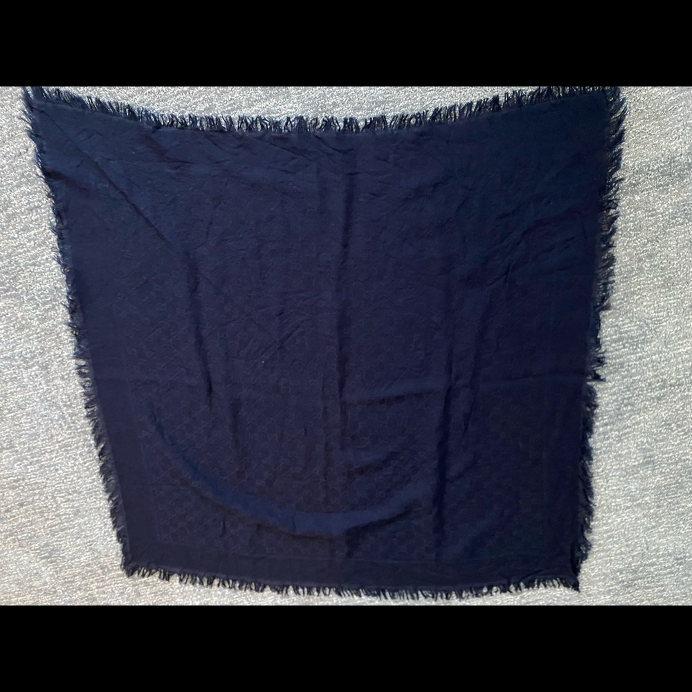 Children's Gucci shawl dark blue